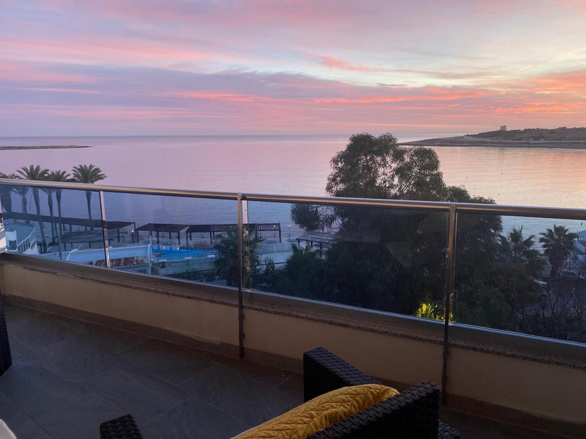 Sunrise Bay Apartments - Frontline Sea Views St. Paul's Bay Exterior photo